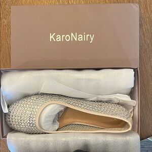 Women's Silver embellished flats